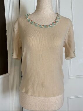 Vintage Helen Sue Knit Top Floral Embroidered Trim Short Sleeve Cream Korea